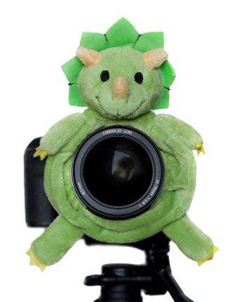 Dinosaur Shutter Hugger - QATAR4CAM